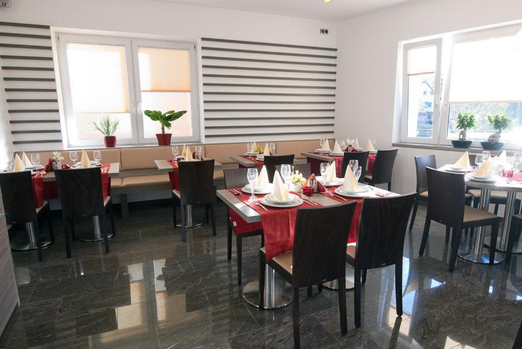 Aristo Hotel Filderstadt Ngoại thất bức ảnh